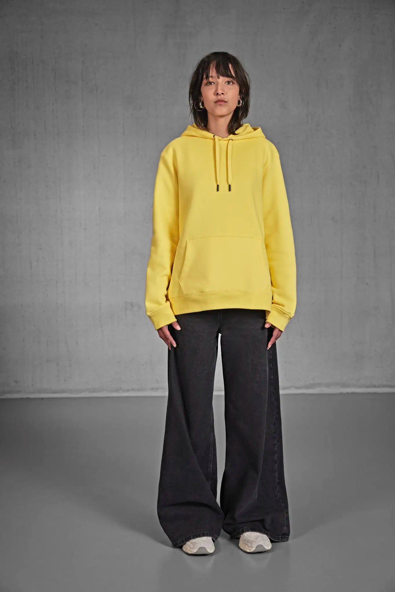 all-groups Women's QUEEN Hooded Sweat