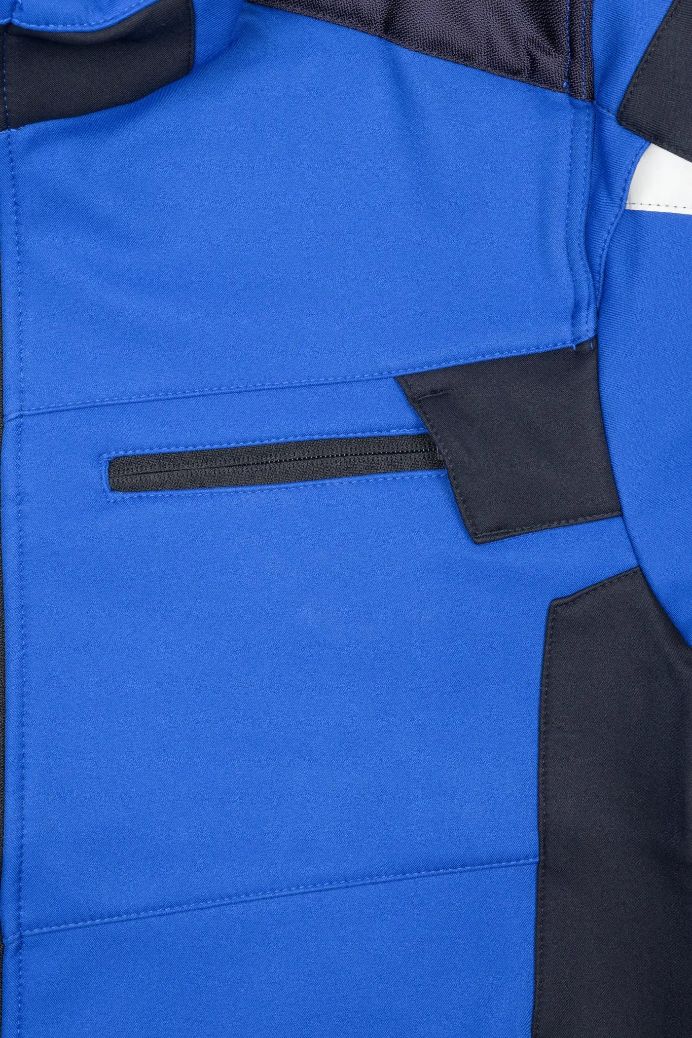 d0db23dee92b9b63067eff94ae80e934