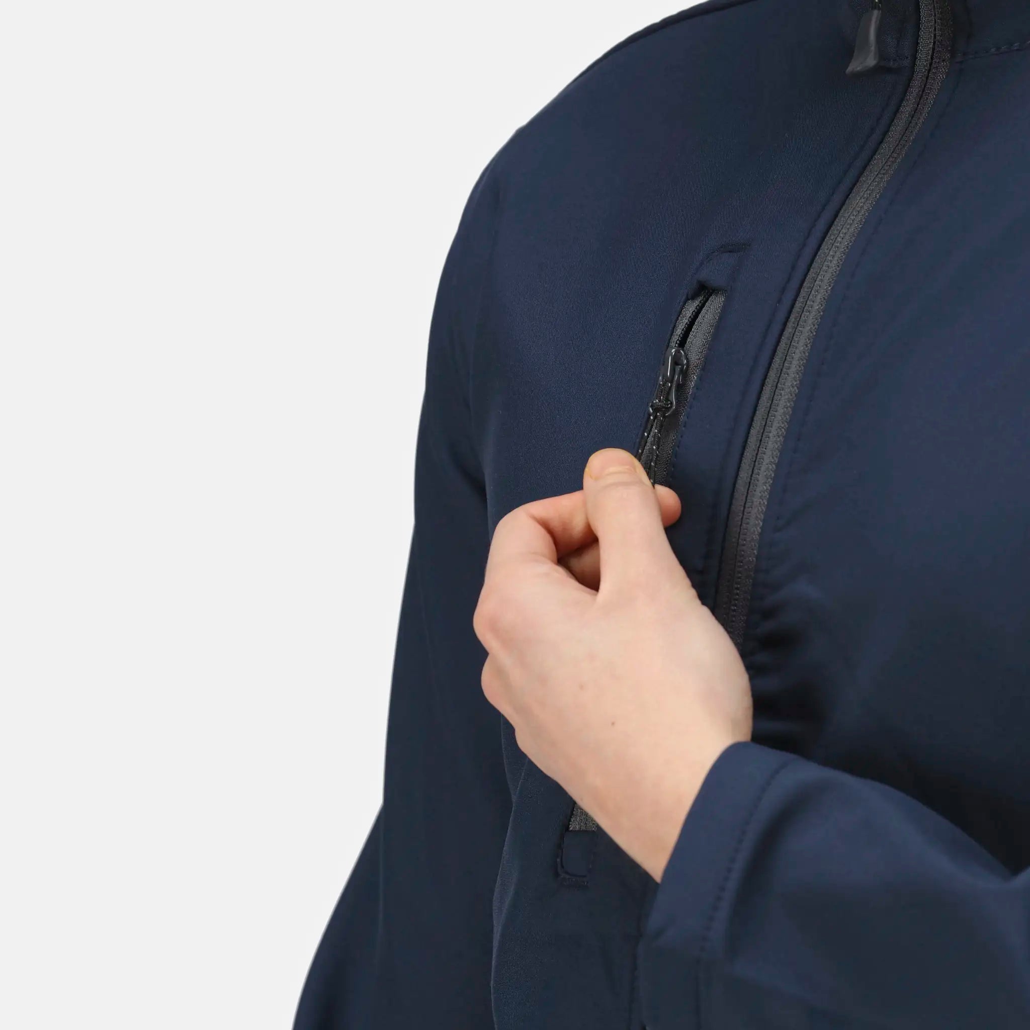 70b41fe7a2a91e9b5b364cd82fd6e420