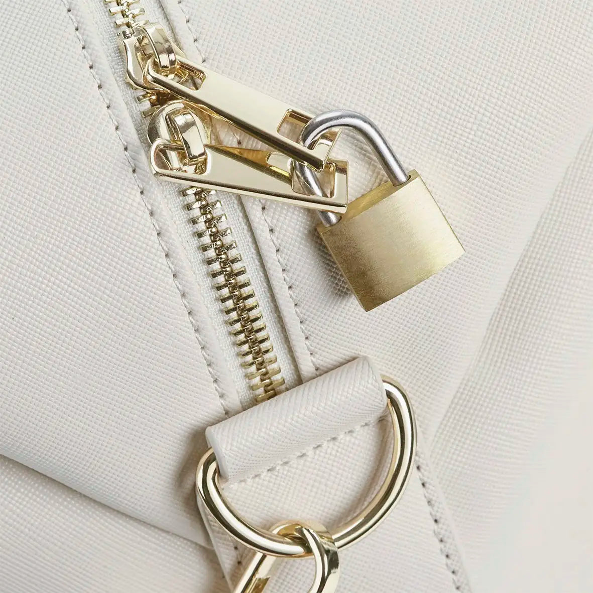 45778d6d26cffd9fc63abcafdbe666c3