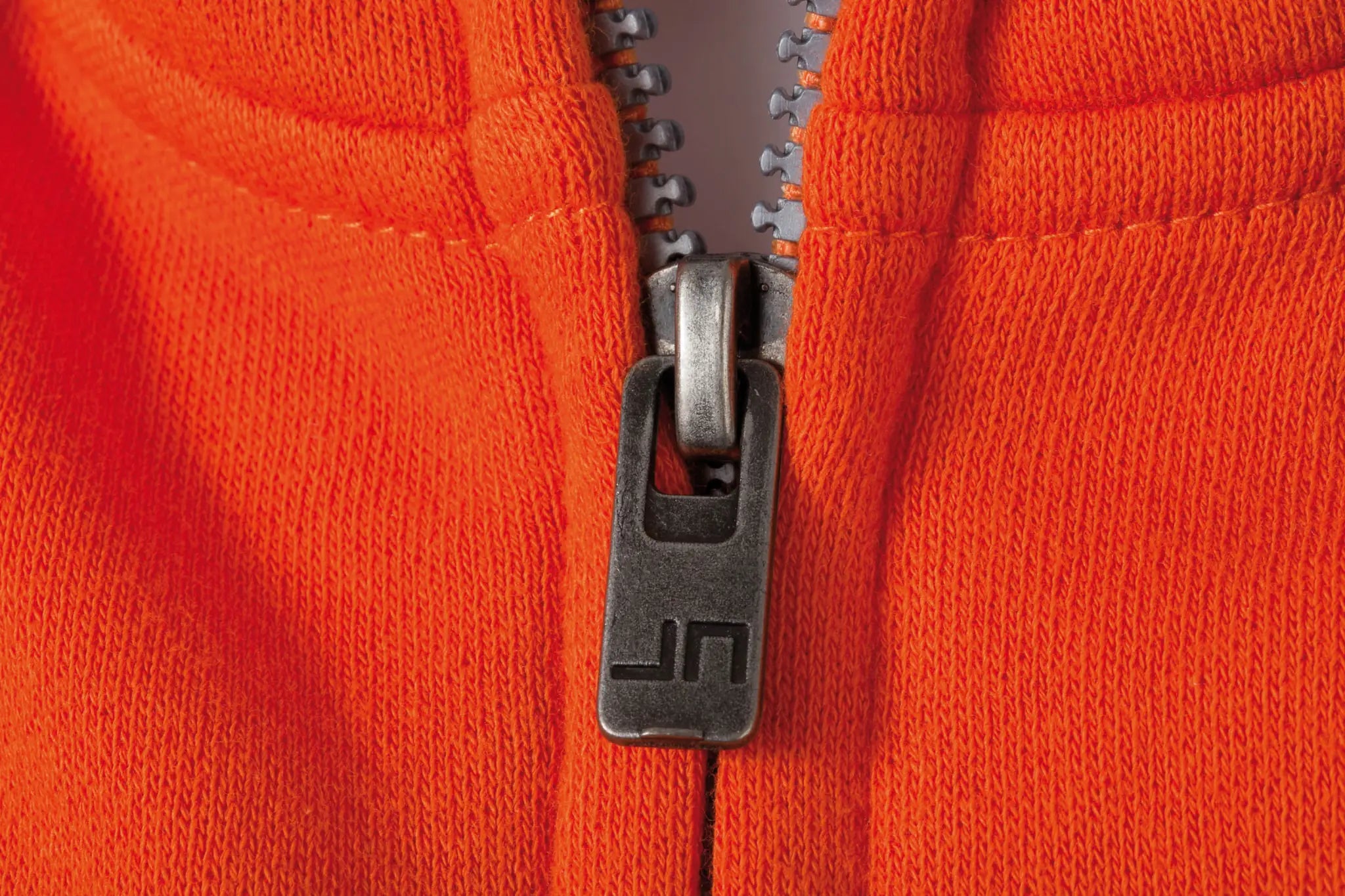 e486b5f35eff3118e1d58733e30a8a23