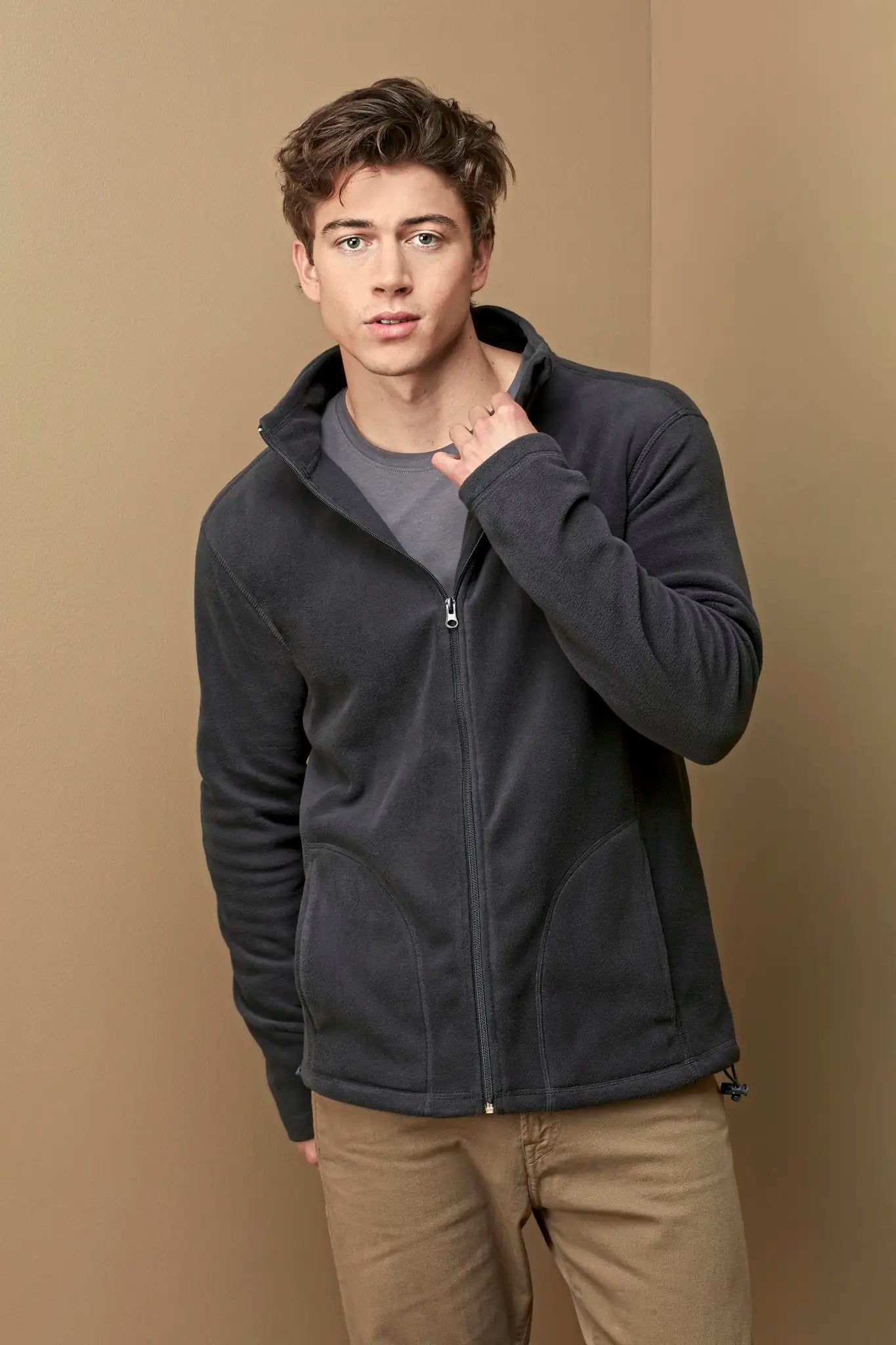 20551f5d06ef2a3417ee88a307d43bcf